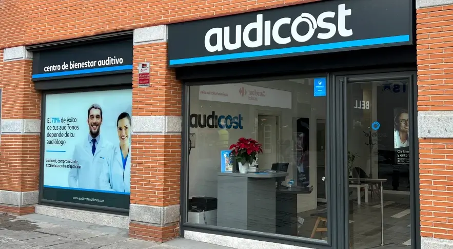 Fachada Centro Auditivo