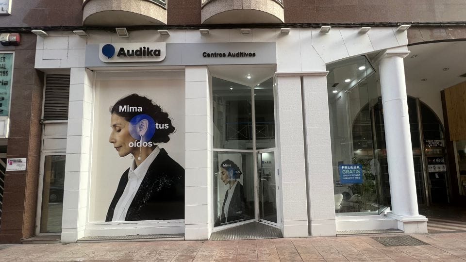 Fachada Centro Auditivo Audika Ponferrada
